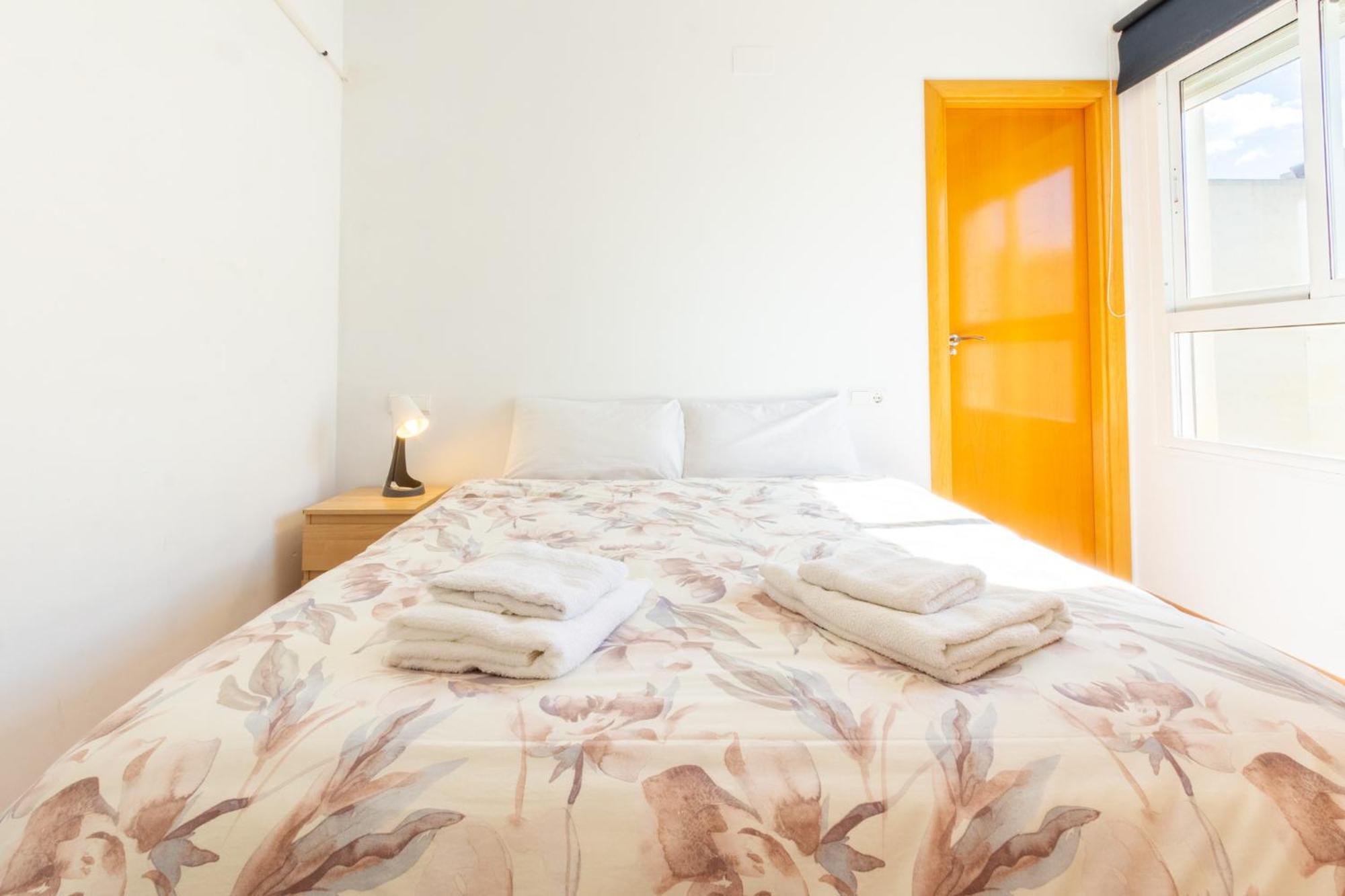 Apartamento Cerca Del Mar Y Aeropuerto لقنت المظهر الخارجي الصورة